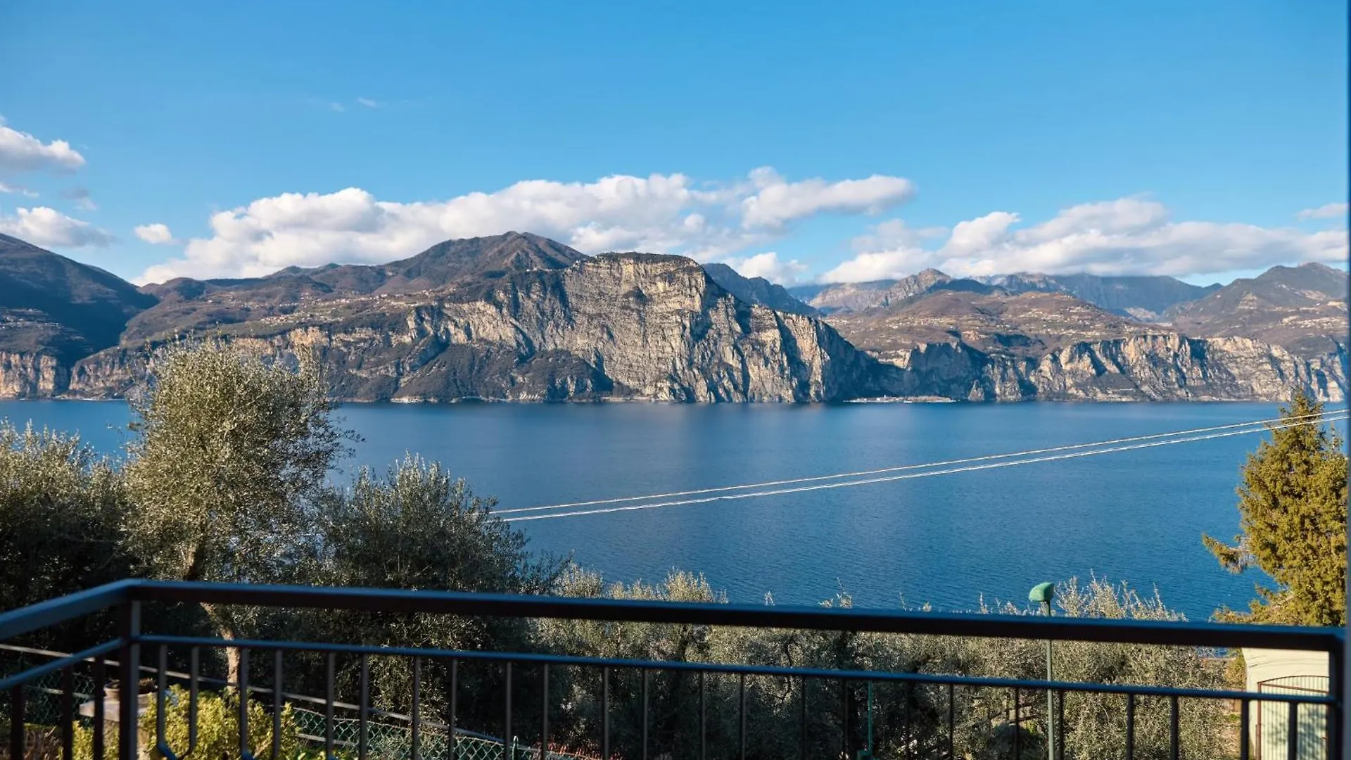 Esperia Apartment Brenzone sul Garda