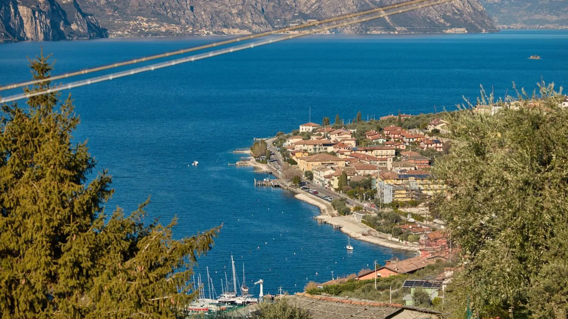 Esperia Apartment Brenzone sul Garda