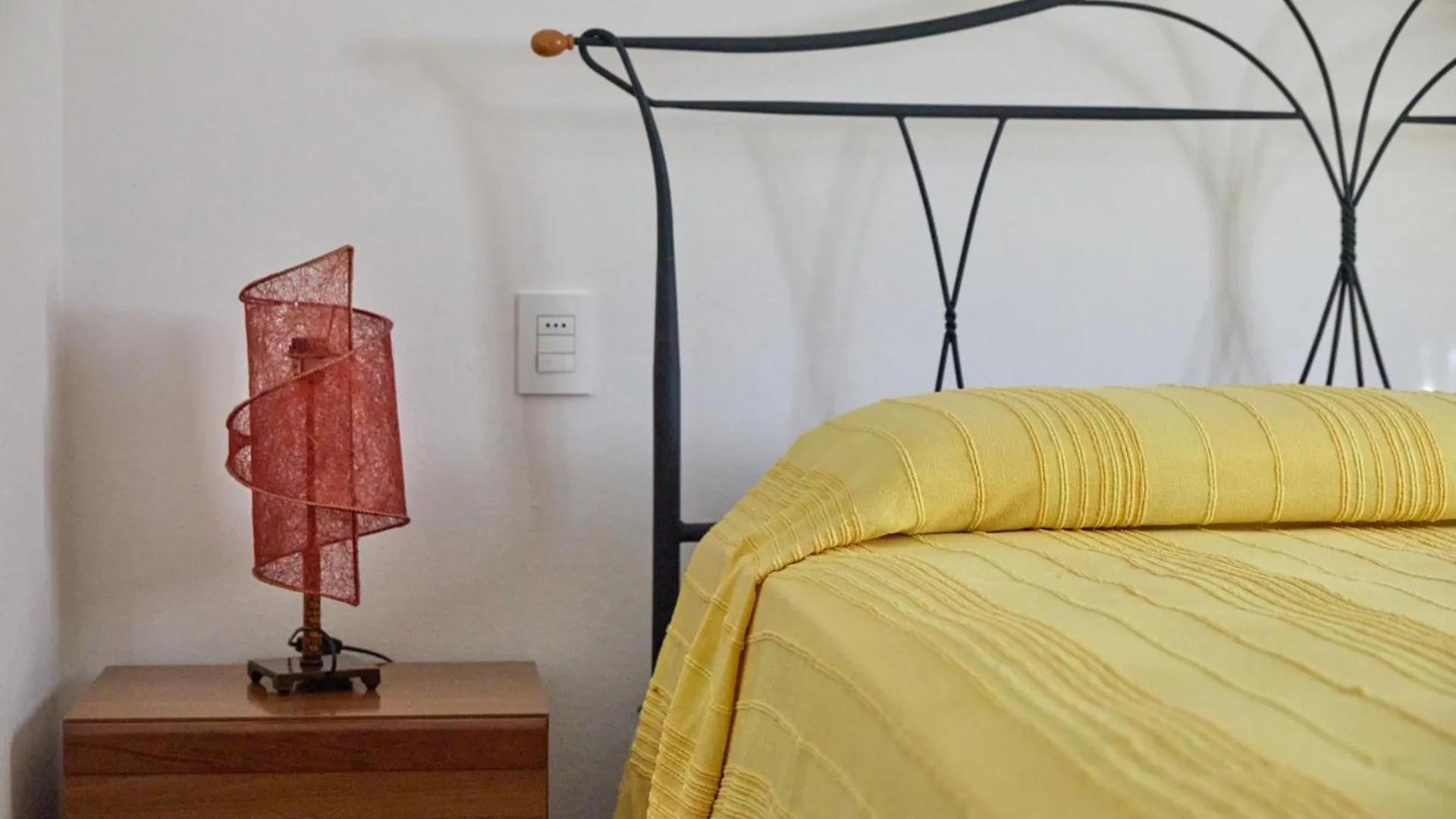 Esperia Apartment Brenzone sul Garda 0*,  Italy